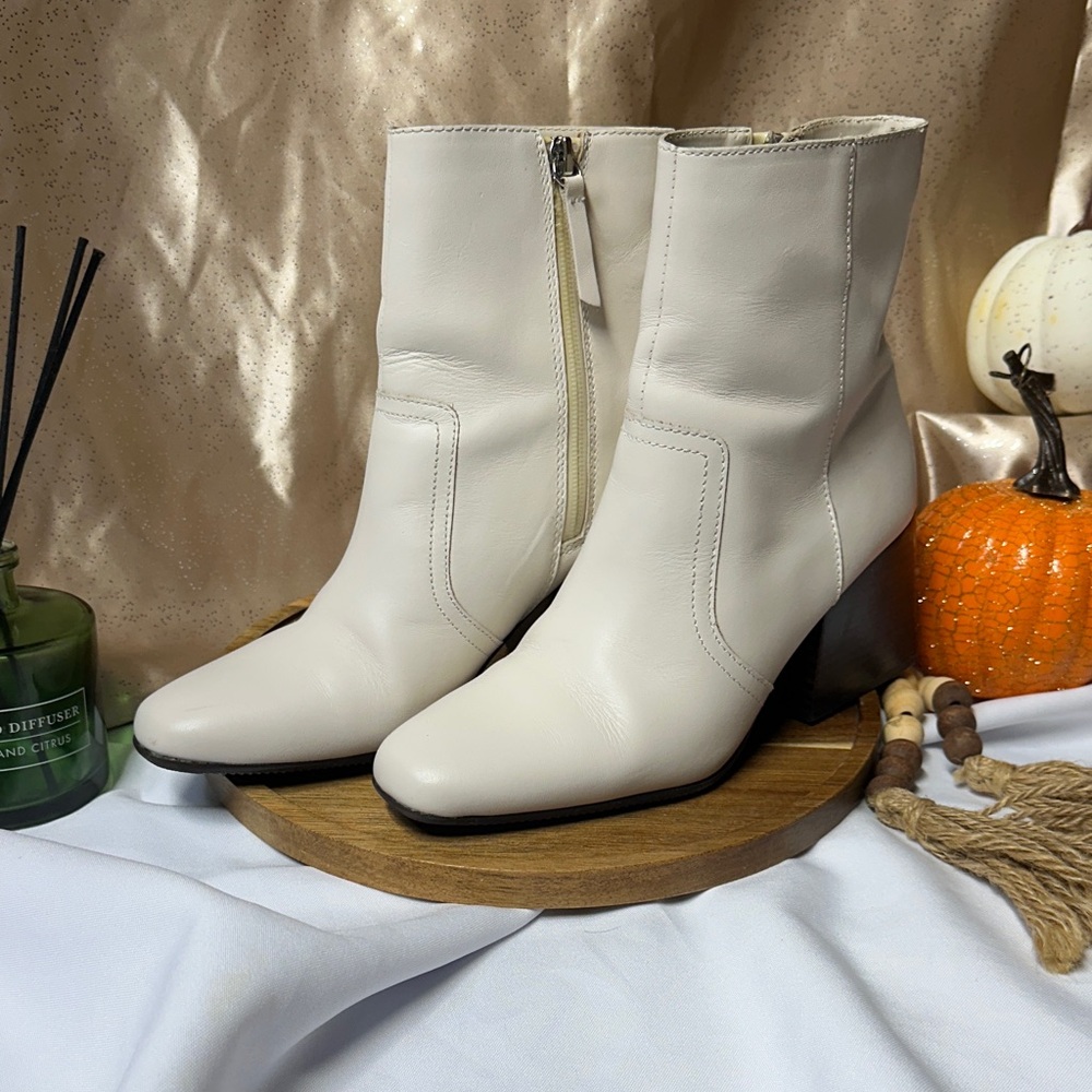 Chic Cream Heeled Boots